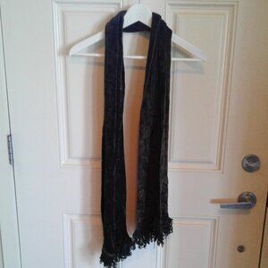Chenille brand green men's scarf